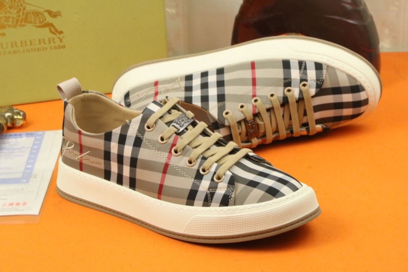 Burberry Sneakers